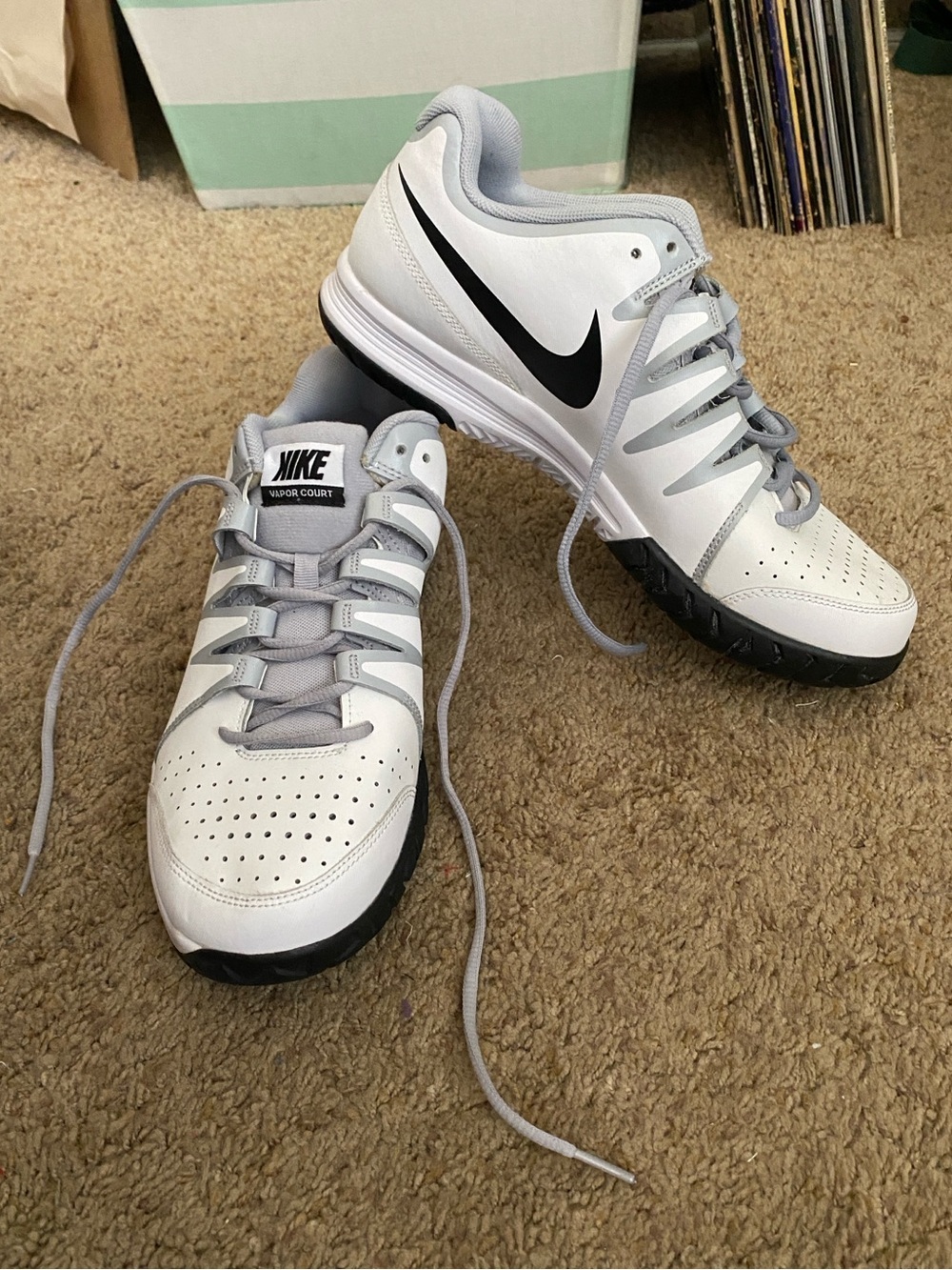 Nike Vapor Court Tennis Shoes White Black Gray Men’s Size 10 631703-101